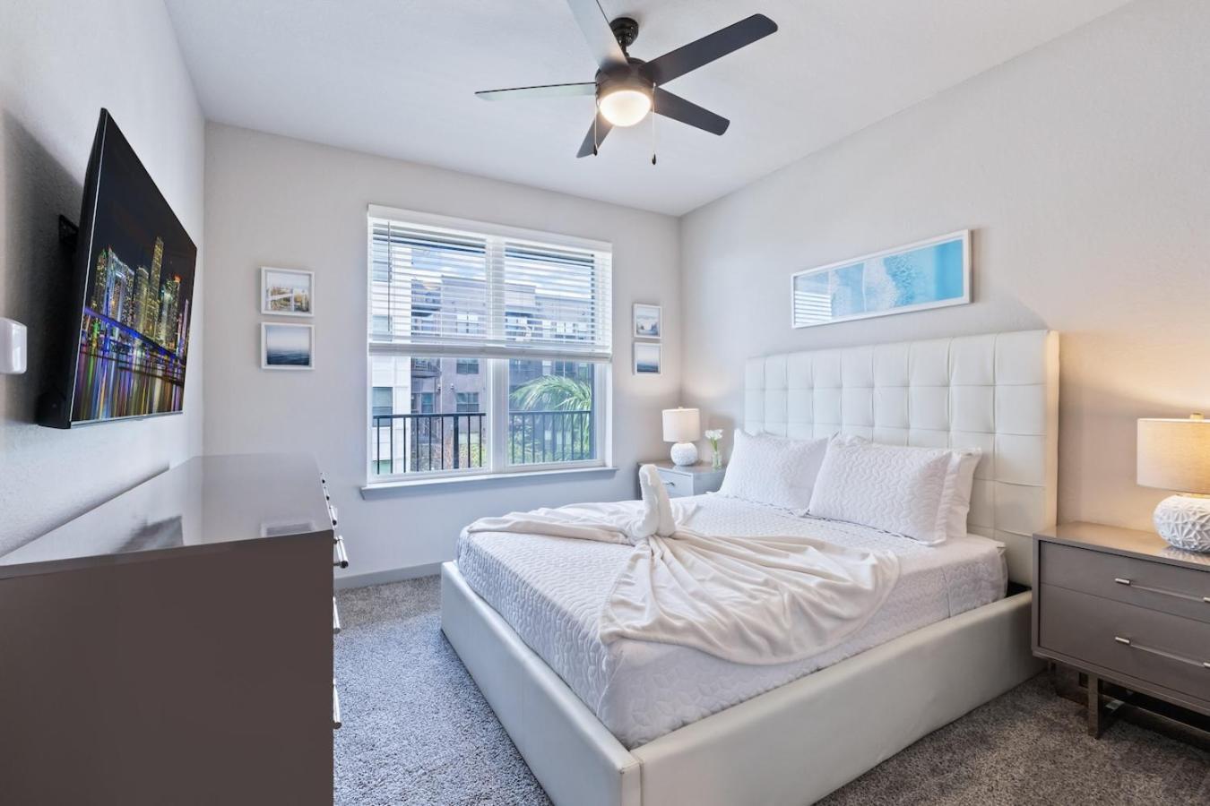 Tropicana Field 2 Bed In Dwtwn With Free Parking Lägenhet St. Petersburg Exteriör bild