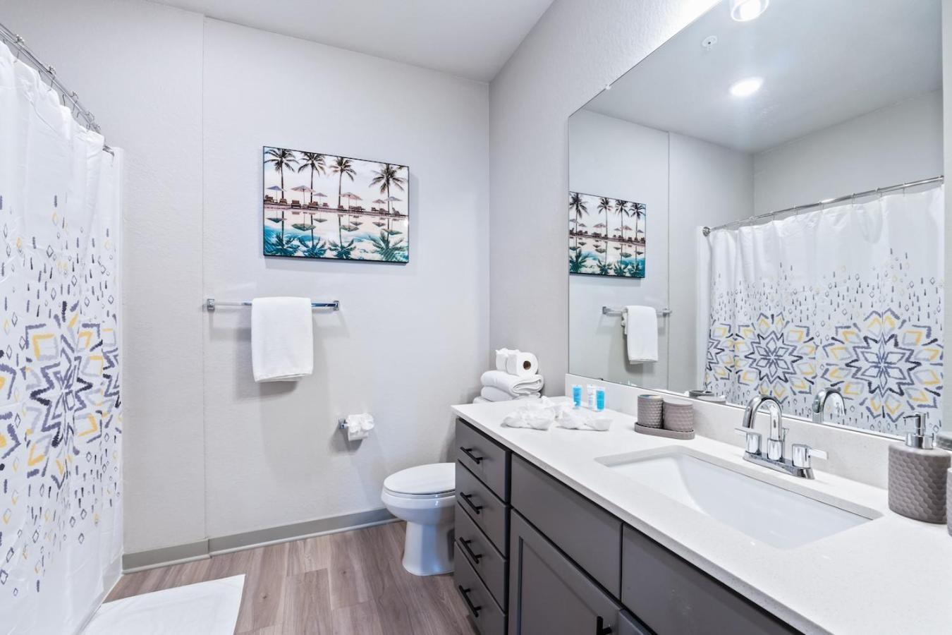 Tropicana Field 2 Bed In Dwtwn With Free Parking Lägenhet St. Petersburg Exteriör bild